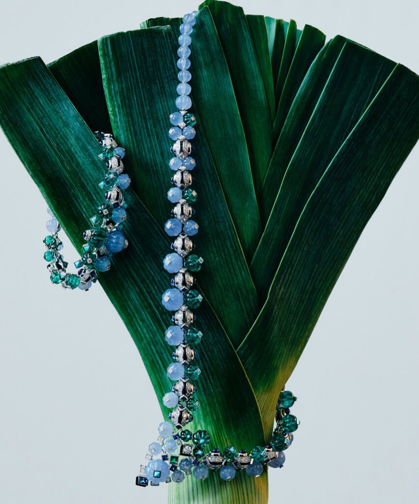 240314 modern luxury2666 without flower